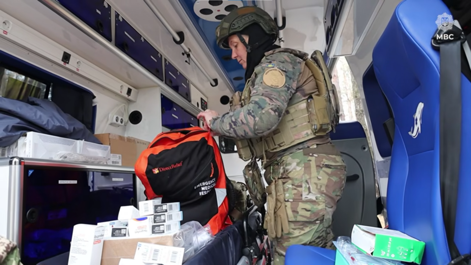 «Винесла тяжкопораненого з позицій за 12 км»: історія матері чотирьох дітей, яка служить  