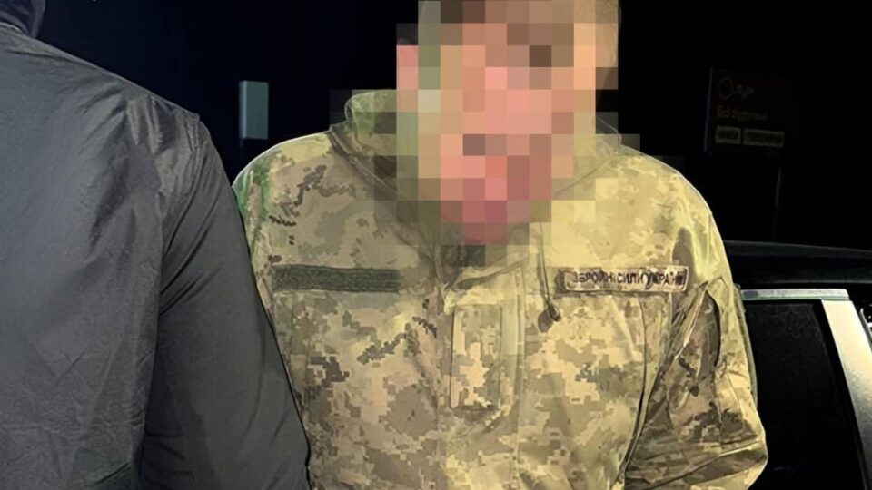 Мандат на схему: на Закарпатті викрили депутата, який вивозив ухилянтів  