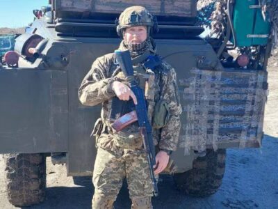 Нагорода за 343 дні на позиціях: капітан Олексій Михайлов став Героєм України  