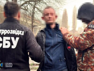 Ворог готував у Хмельницькому теракт у місці скупчення українських військових — СБУ  