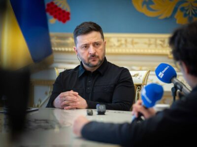 «Будівництво нових фортифікацій займе рік-півтора»: Президент пояснив, чим може обернутися вихід з Донбасу  