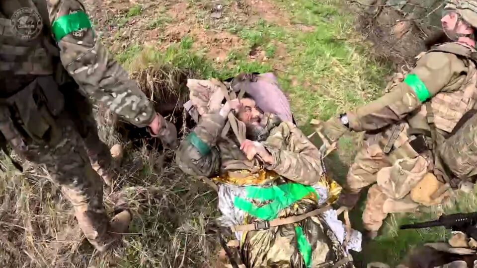 «12 км під постійними обстрілами»: бійці «Люті» дві доби виносили з поля бою пораненого побратима  