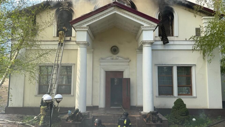 Ранковий удар дронами по Запоріжжю: поранено двох людей, виникли пожежі  