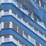 Пошкождена будівля