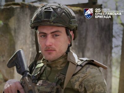 «Я сам напросився»: боєць «Дрюня» повернувся з Польщі, щоб долучитись до лав ЗСУ  