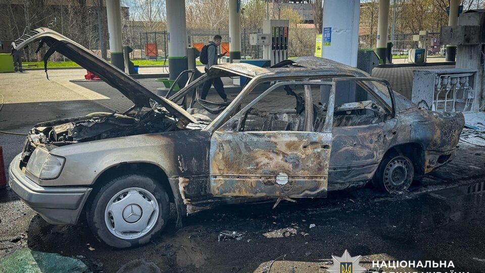 Наслідки обстрілів рф на Сумщині: є загиблі, пошкоджено АЗС і будівлю ДСНС  