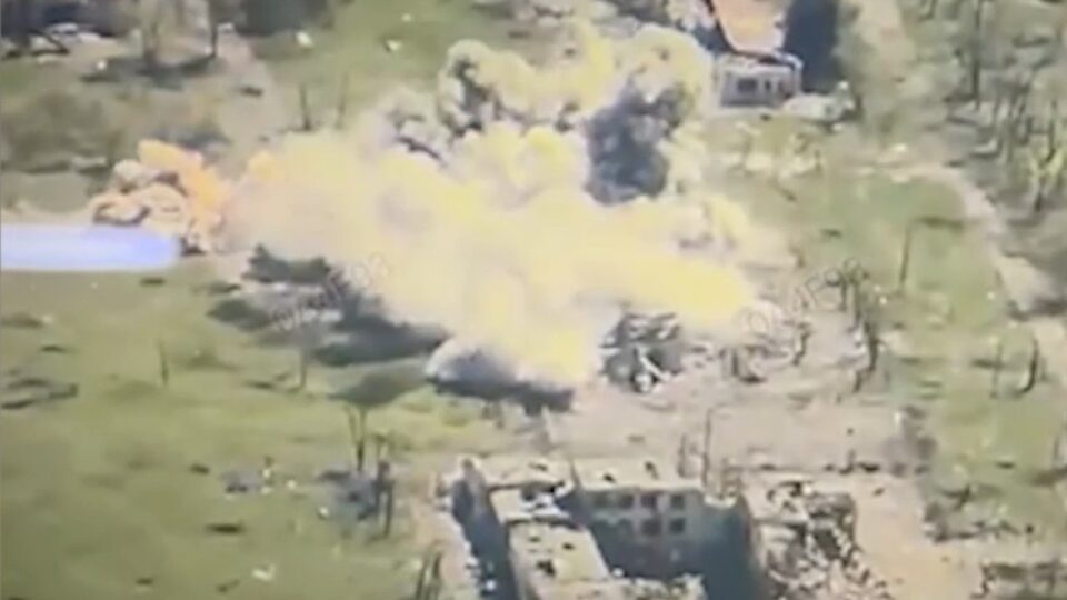 Сили оборони завдали авіаудару по скупченню окупантів у Гришиному  