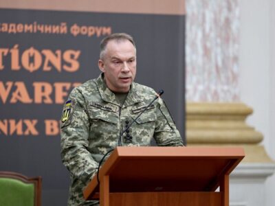 Ми змінюємо саму логіку ведення бойових дій — Олександр Сирський  