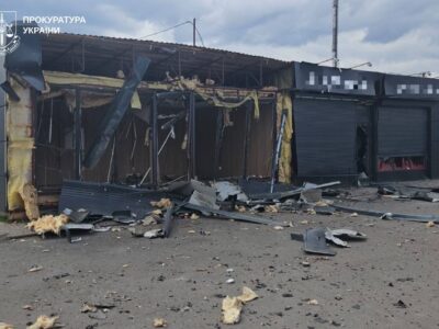 Ворожі дрони кілька разів атакували Богодухів: п’ятеро постраждалих  