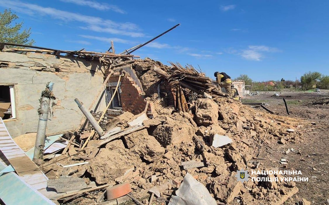 Пошкоджена будівля