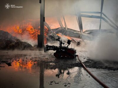 Масована атака на Чернігівщину: є постраждалі, виникли масштабні пожежі