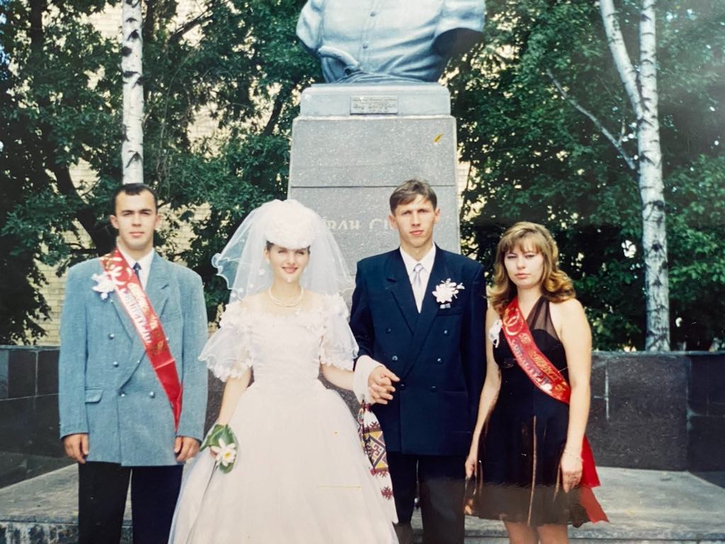 Юрій Погорілий з нареченою Наталією