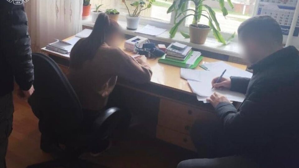 Фіктивні діагнози ухилянтам: у Чернігівській області підозрюють лікарку ВЛК  