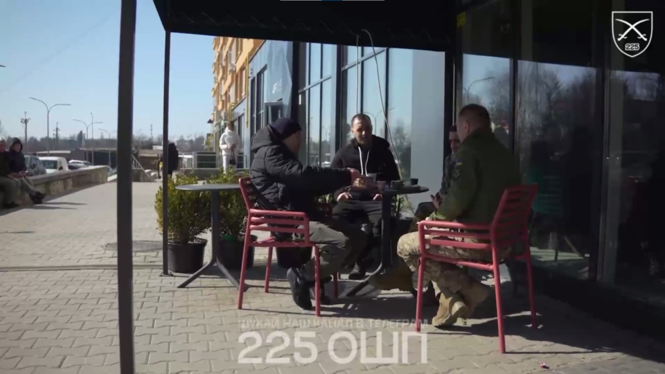 Катували, морили голодом, не давали спати та спілкуватися: страшні умови російського полону  