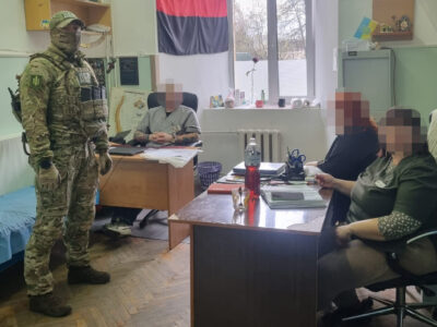 «Потрібний» висновок ВЛК за $10 тисяч: у Києві посередник обіцяв бійцю вплинути на військово-лікарську комісію  