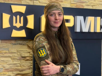«Хочеться, щоб люди знову згуртувалися, як на початку вторгнення»: бойова медикиня «Стріла»  