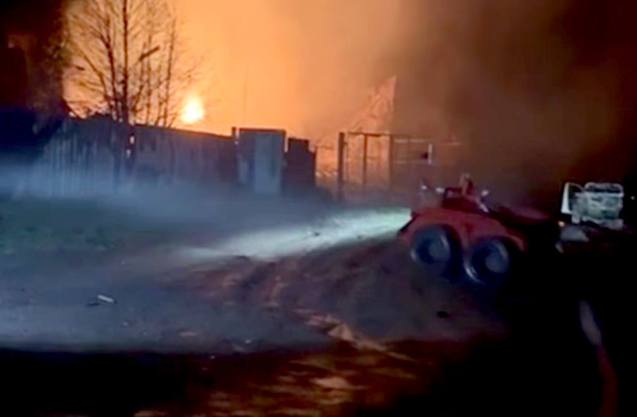 Була загроза вибуху — «Азов» першим у Силах оборони використав НРК для гасіння пожежі