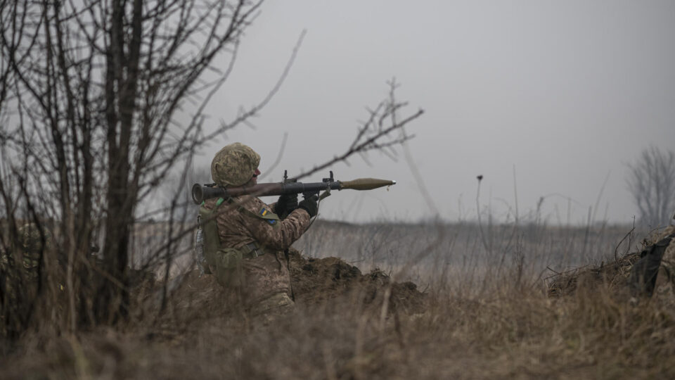 «Можуть зайти три групи, а вийде один»: у 57-й бригаді розповіли про тактику окупантів на Вовчанському напрямку 