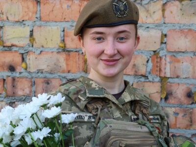 З McDonald’s у піхоту: історія Ліни, яка у 20 років стала до лав війська