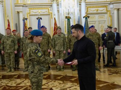«Вірні завжди»: морпіх «Барні», яка пережила окупацію Херсона, стала кавалером ордена «За мужність»