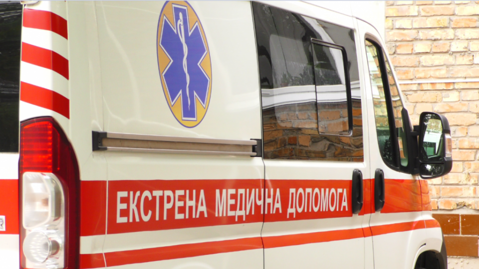 Російська артилерія вдарила по лікарні в Білозерці  
