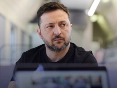 Дрони ЗСУ на параді в Москві: Президент не виключає сюрприз для росіян на 9 травня  