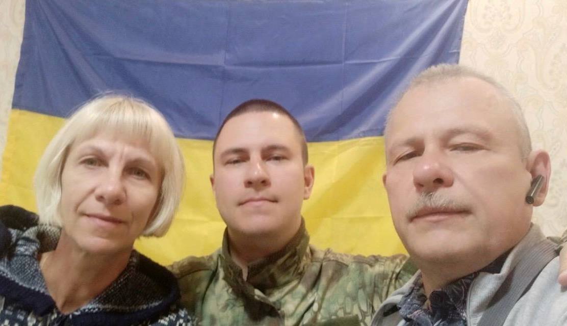 Богдан Заяць з батьками