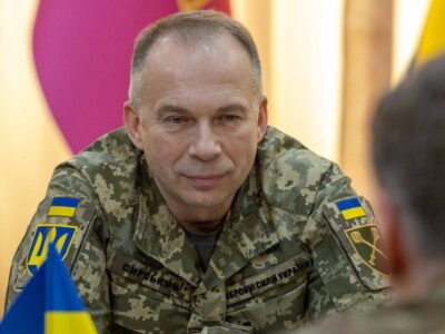 Воєнна розвідка з’ясувала ворожі плани щодо розвитку безпілотних систем та ППО — Головнокомандувач ЗСУ