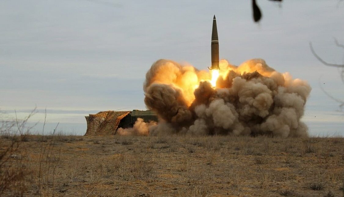 Запуск ракети Іскандер