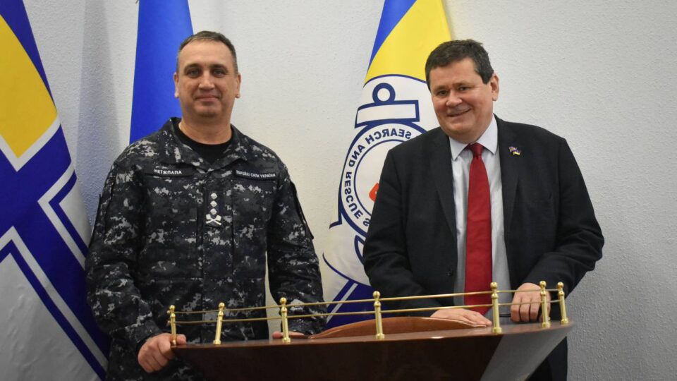 Командувач ВМС обговорив з послом Великої Британії розвиток морських спроможностей  