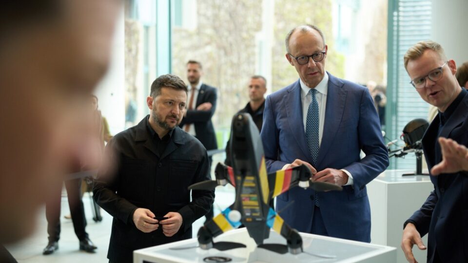 Оборонні пакети та нові домовленості: які країни у квітні підтримали Україну