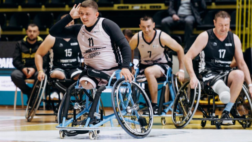 Від вибуху до бізнесу: шлях бійця «Айдару» після війни та ампутації ніг  