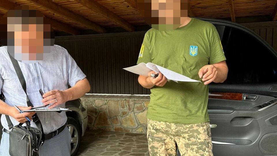 Ухилявся від військової служби: колишньому міністру повідомлено про підозру  