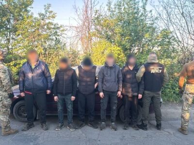 Дистанційний переправник: чоловік онлайн і за $10 тисяч доправляв ухилянтів