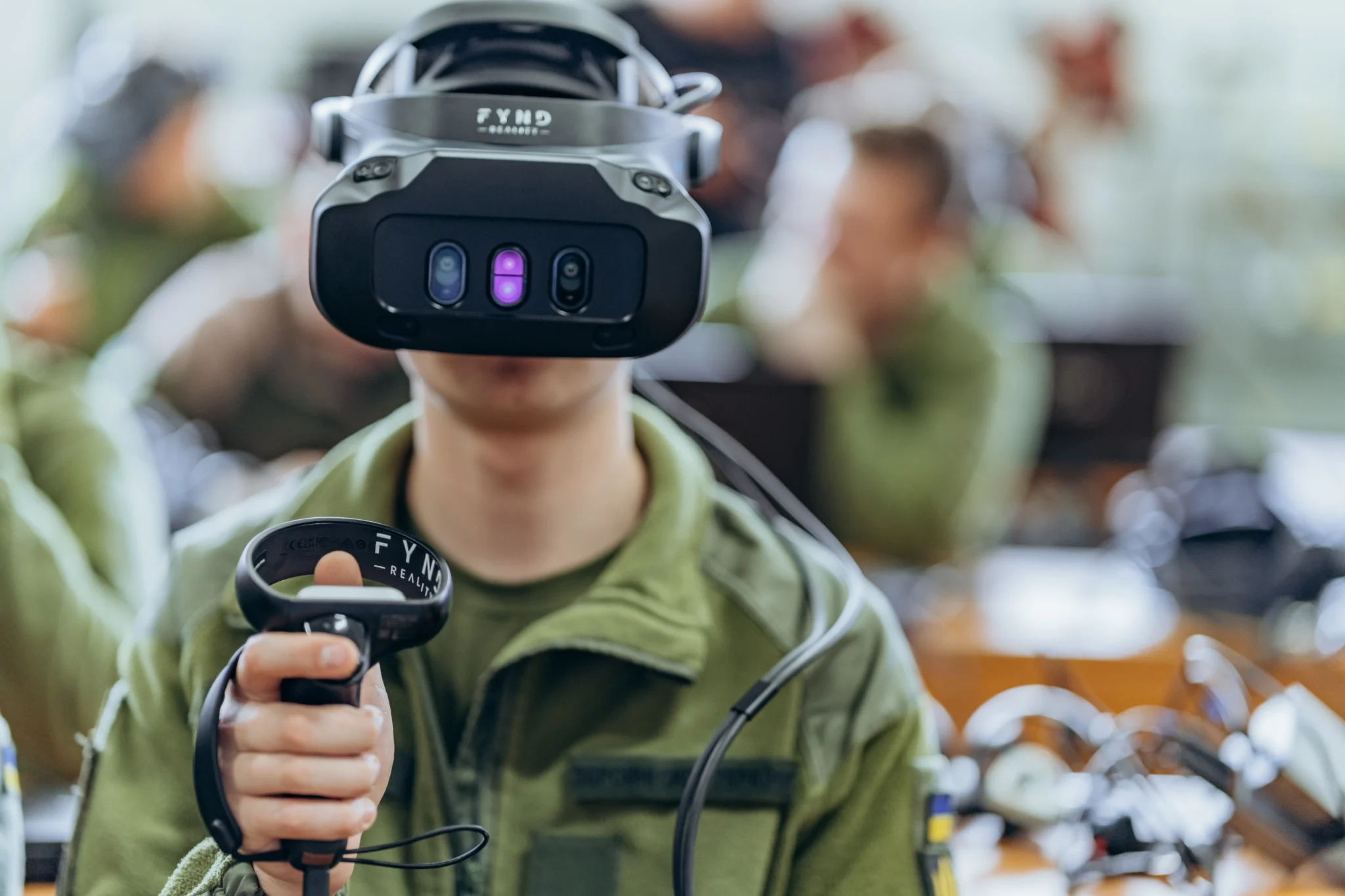 курсант у VR-окулярах