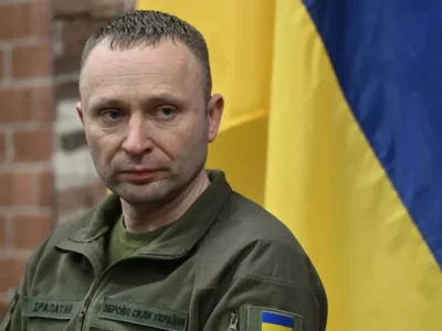 «Він на наших одностроях і в серцях» — Головнокомандувач ЗСУ привітав з Днем Державного прапора України