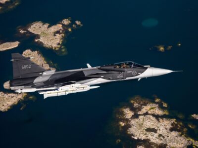 Українські пілоти вже розпочали навчання на винищувачах Gripen
