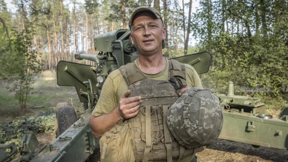 Понад 10 тисяч «кабанчиків» по ворогу та «Золотий хрест»: історія артилериста 40-ї артилерійської бригади   