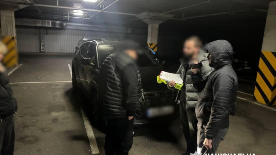 «Проїзний» до Європи за $20 тисяч: у Дніпрі судитимуть організатора схеми  