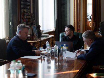 «Разом можемо додати більше сили»: Володимир Зеленський провів розмову з Ільхамом Алієвим
