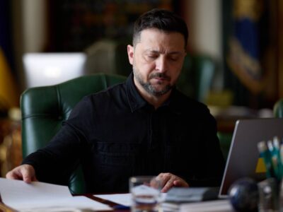 «Українська експертиза допомагає»: Володимир Зеленський обговорив з президентом ОАЕ безпеку та енергетику