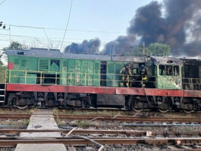 Ворожий БПЛА атакував залізницю на Дніпропетровщині: поранено машиніста