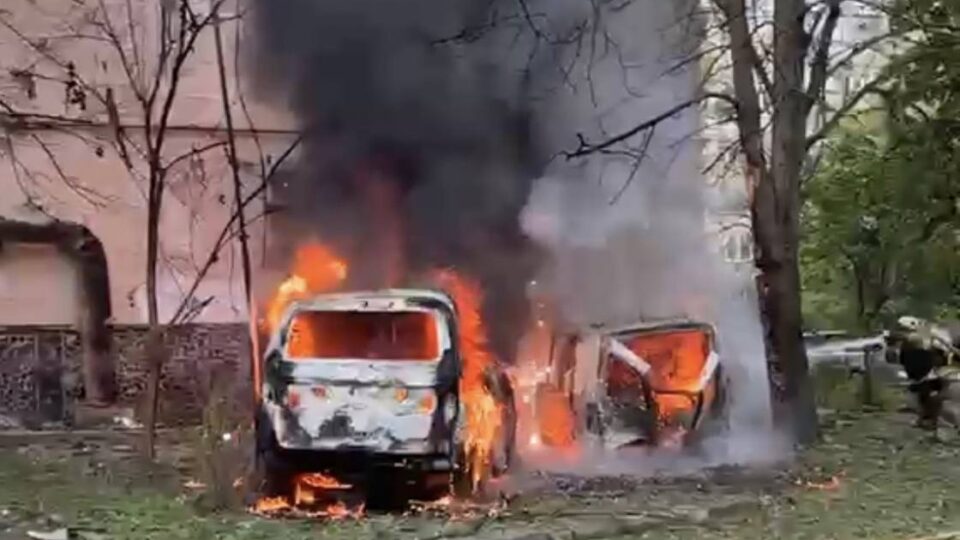 В Одесі внаслідок масованої атаки рф постраждали мирні мешканці  