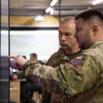 «Масовані штурми технікою відійшли в минуле»: Олександр Сирський про тактику росіян на Олександрівському напрямку