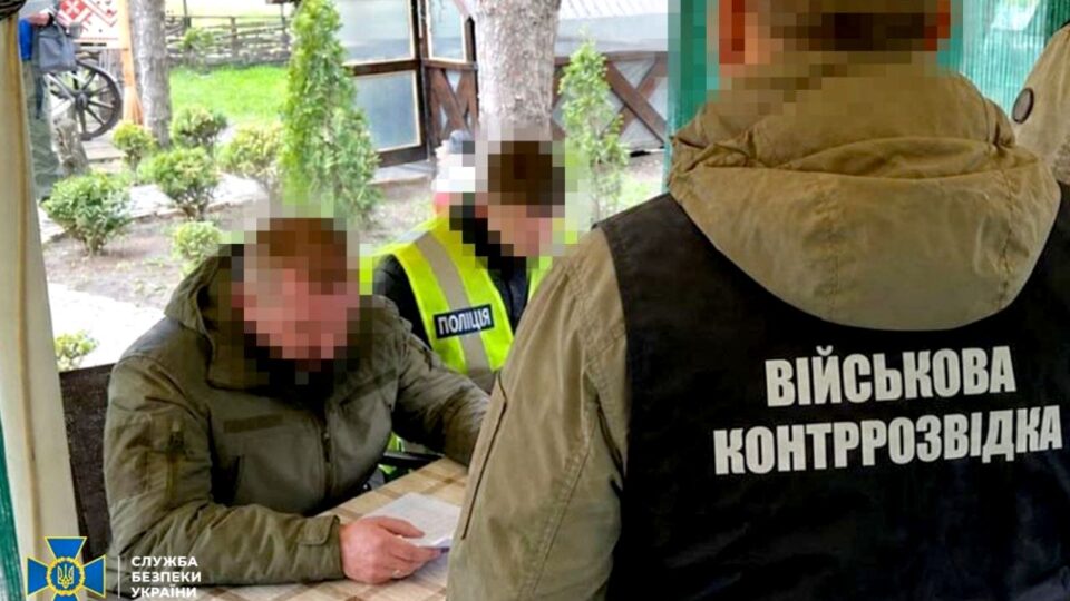 «Списання» та продаж тилових посад: викрито чотири нові схеми ухилення від служби  