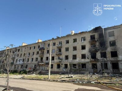 «ФАБ» по житловому кварталу: щонайменше шестеро людей поранені після удару по Краматорську
