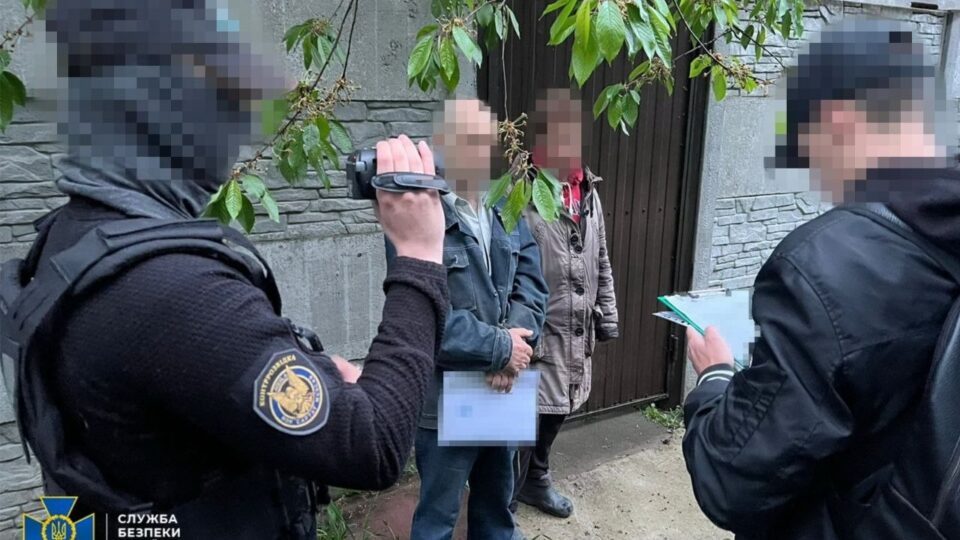 «Дорозвідка» для повторних ударів: СБУ затримала охоронця вишу, який коригував атаки рф по Києву  