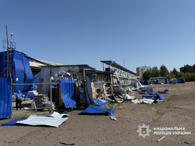 Балістика вдарила по центру Прилук: є загиблі та поранені, зокрема дитина