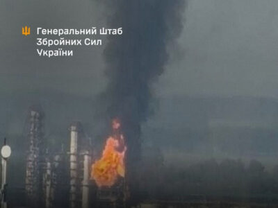 «140 тисяч кубів під ударом»: на російській нафтостанції пошкоджено чотири резервуари після атаки Сил оборони