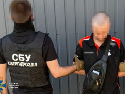 У Києві затримали дезертира, який реєстрував «Старлінки» для росіян